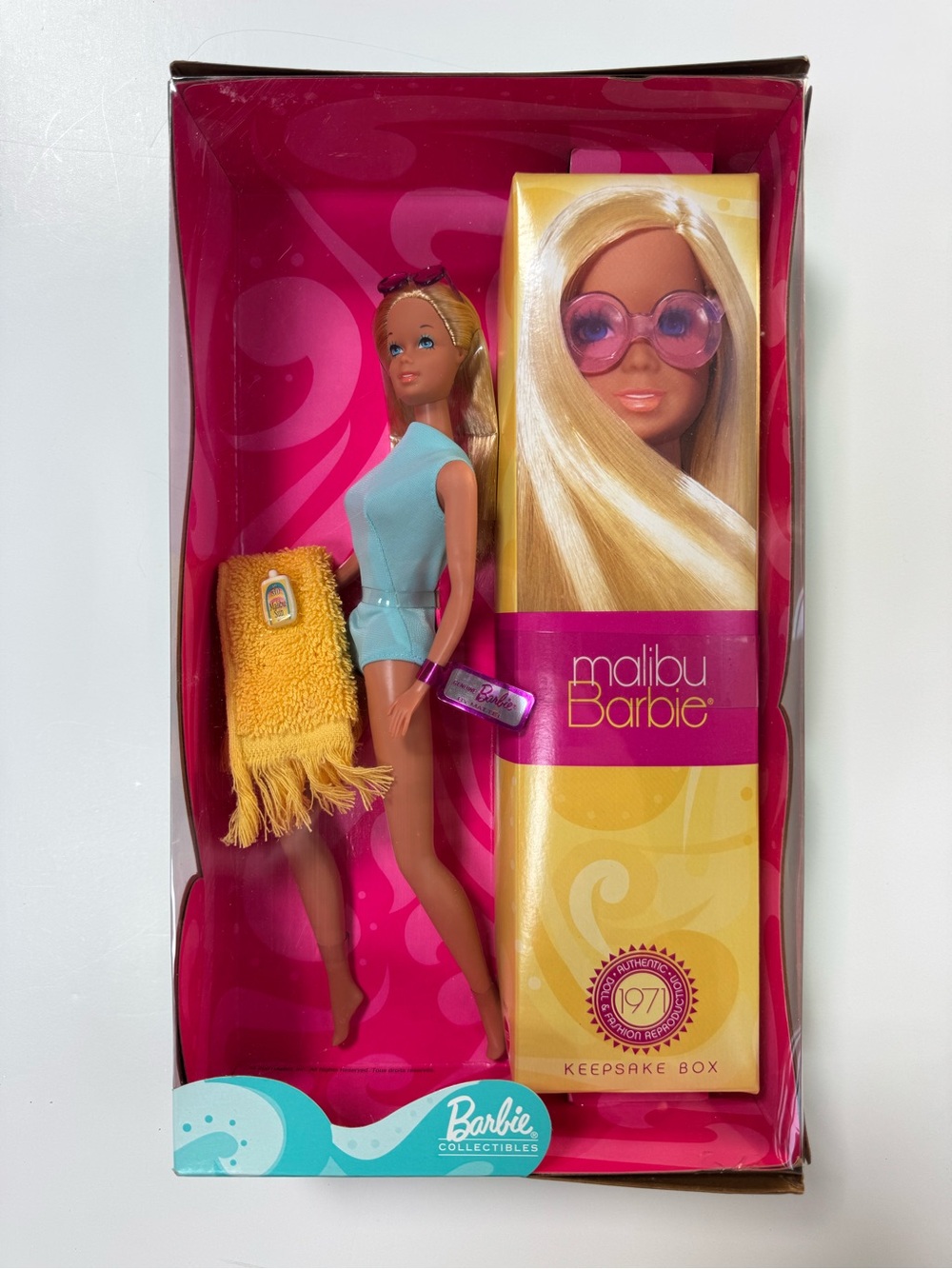 2001 NRFB Malibu Barbie Reproduction Doll